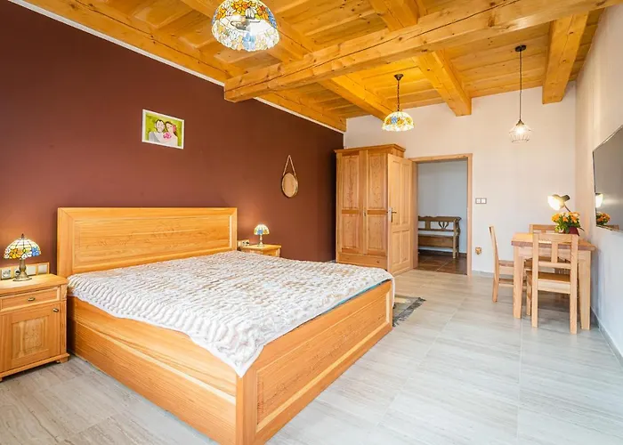 Svata Panna Tatil Evi Loktuse