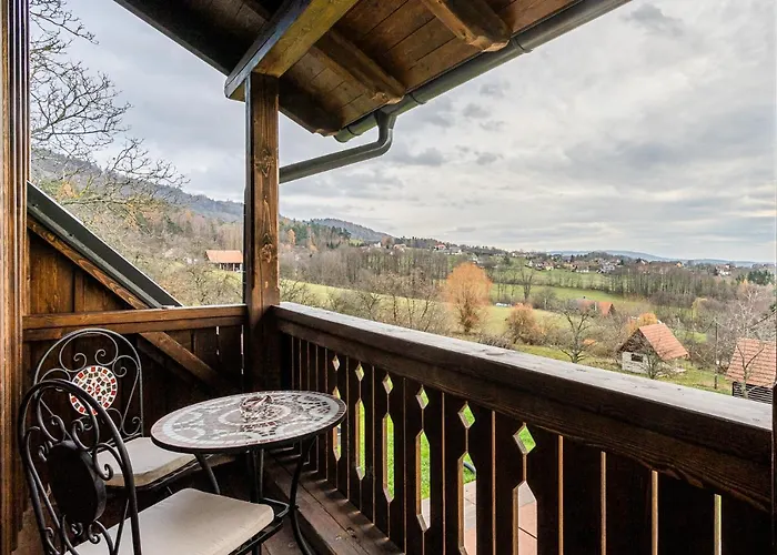 Tatil Evi Svata Panna Loktuse